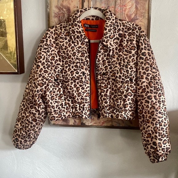 ZARA LEOPARD CROP PUFFER JACKET CROP PUFFER MOTO COAT ANIMAL PRINT FULL ZIP S - Picture 9 of 16